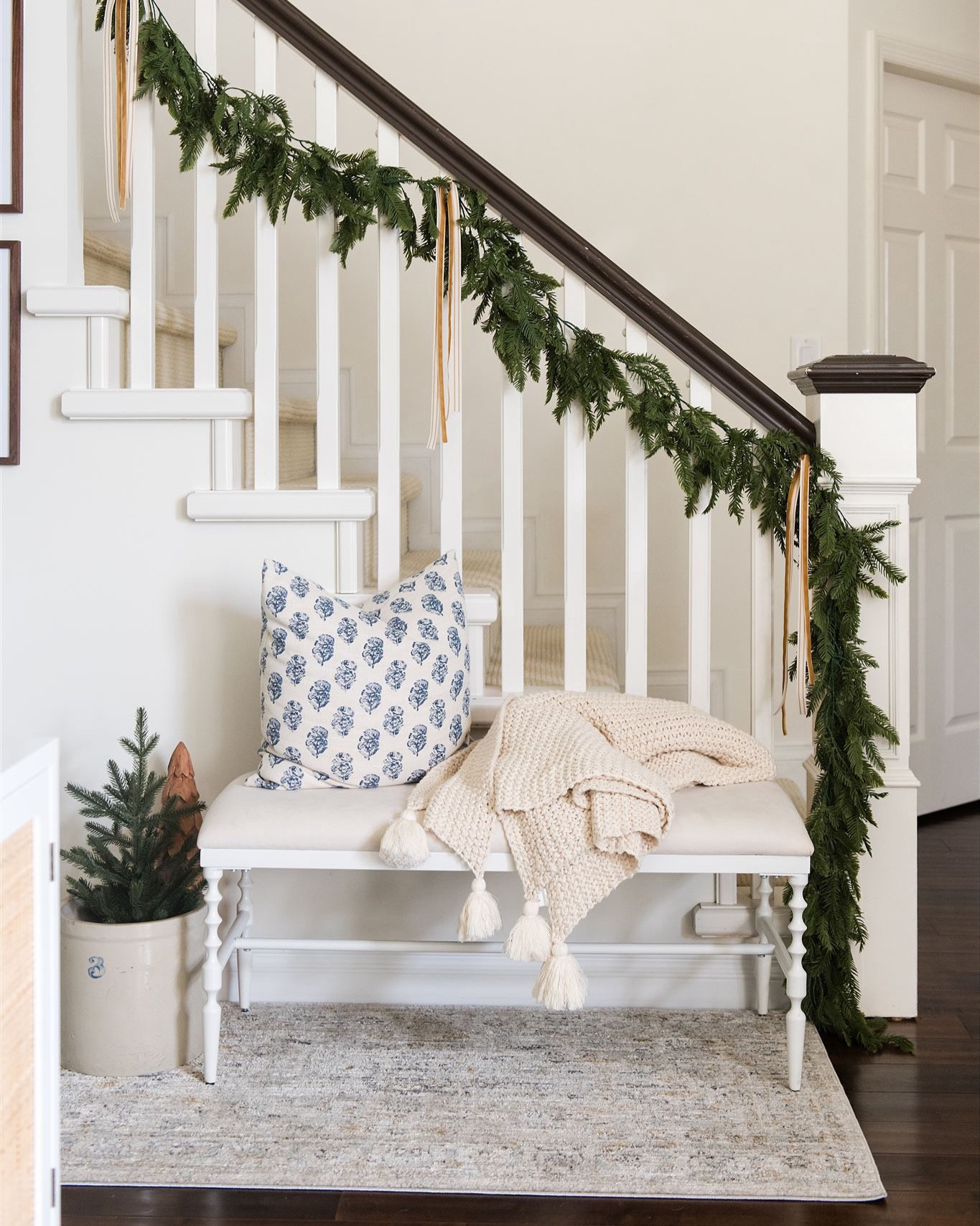 Holiday entryway faves 🤍🎄

#LTKsale #LTKcanada #LTKwinter