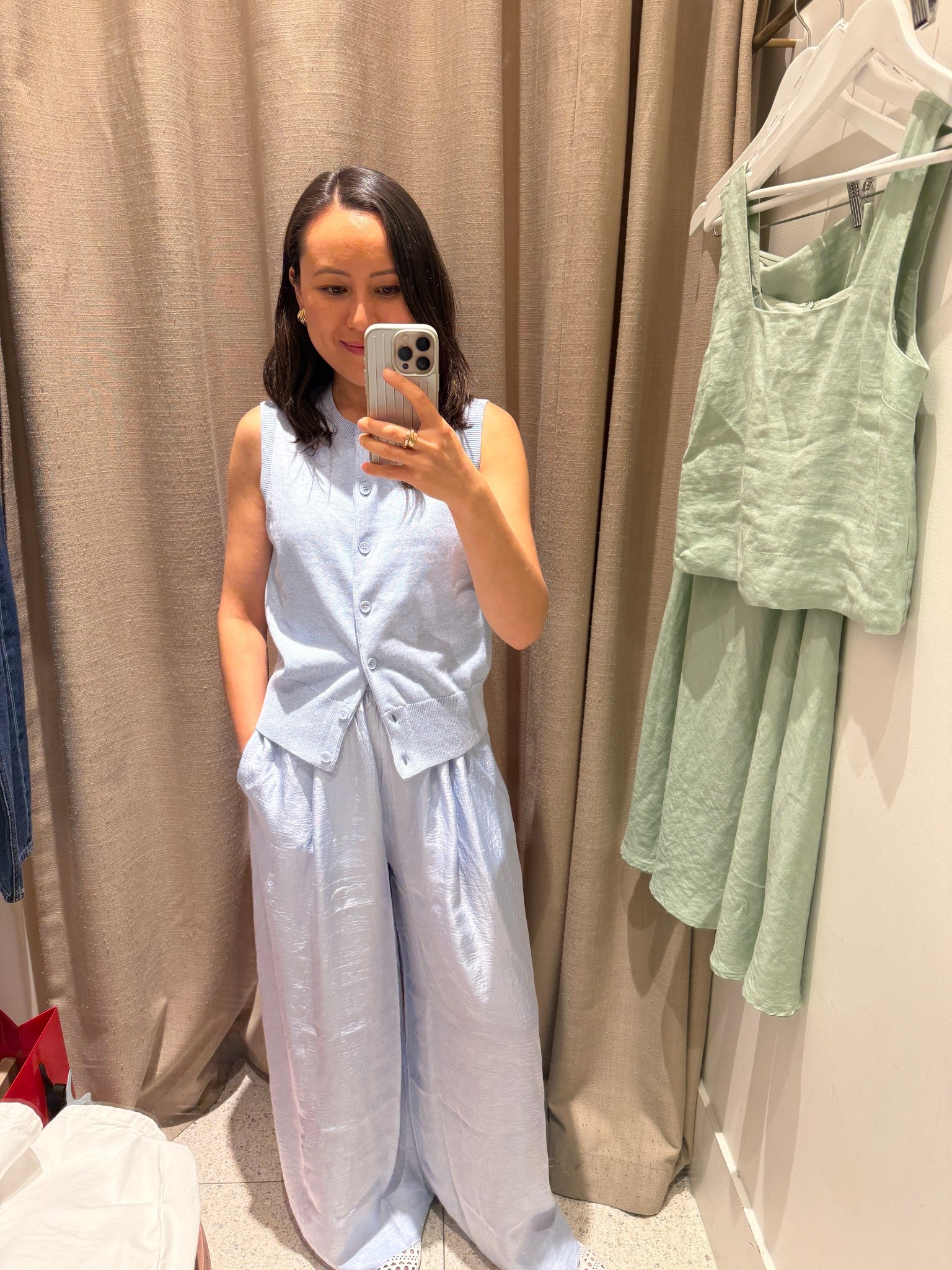 Loved this combo. I am wearing a S in the top but a size XS would be a better fit. I am usually a size 8. The pants are so comfy! 

#LTKaustralia #LTKpetite #LTKsummer