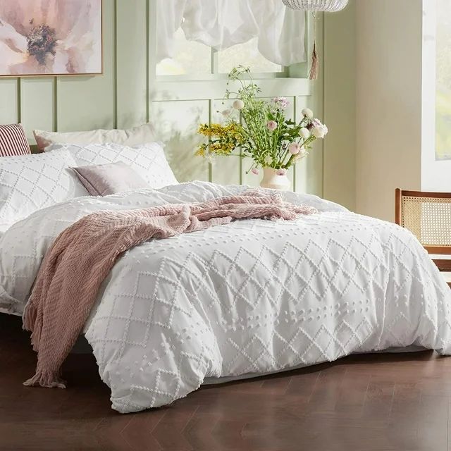 Bedsure Queen Duvet Cover Set, Boho Bedding for All Seasons, 3 Pieces Embroidery Shabby Chic Home... | Walmart (US)