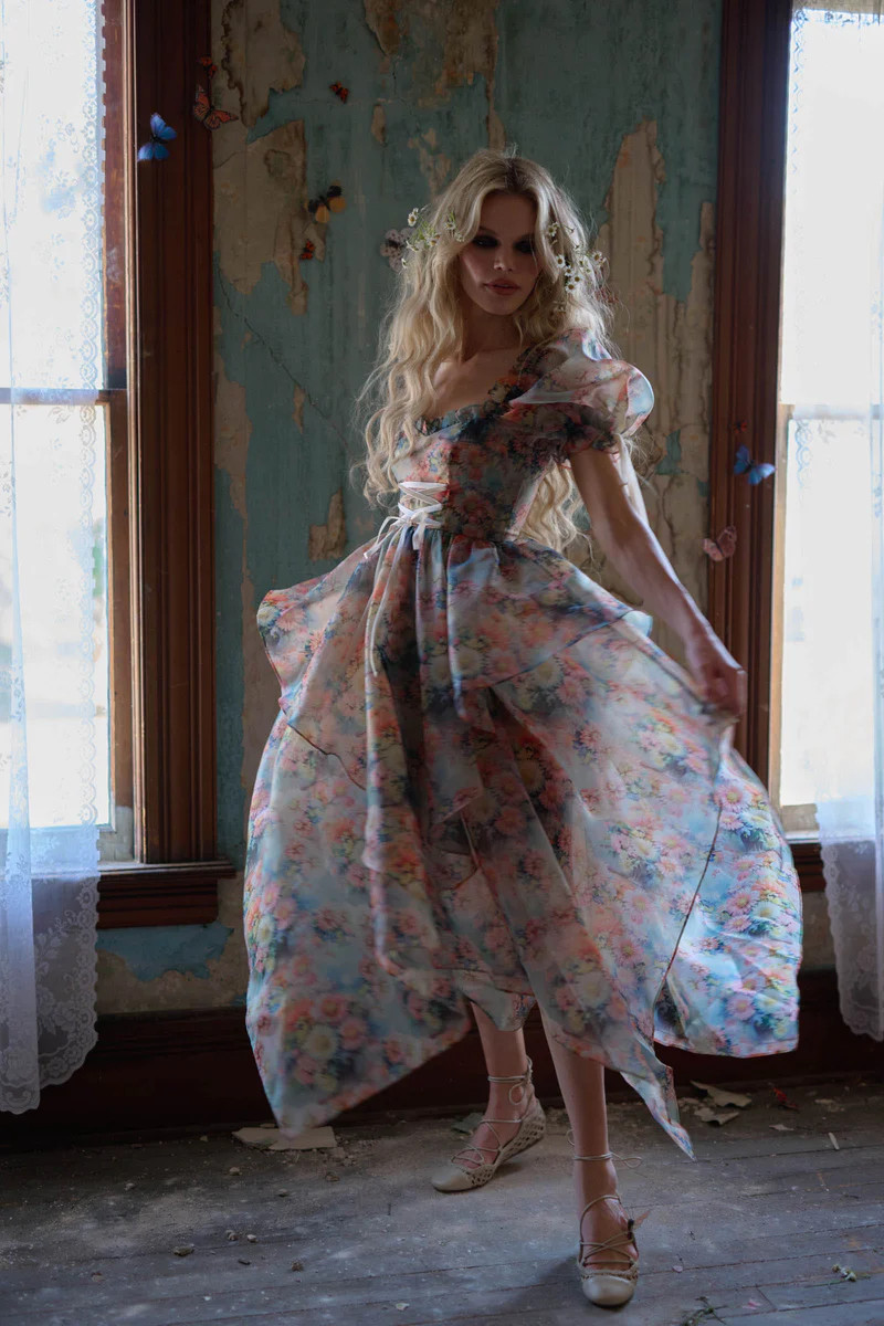The Daisy Haze Faerie Gown | Selkie Collection