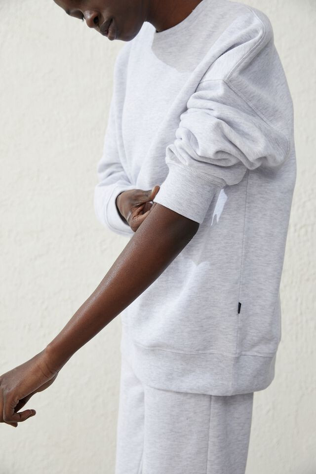 Plush Boyfriend Oversized Crew | Cotton On (ANZ)