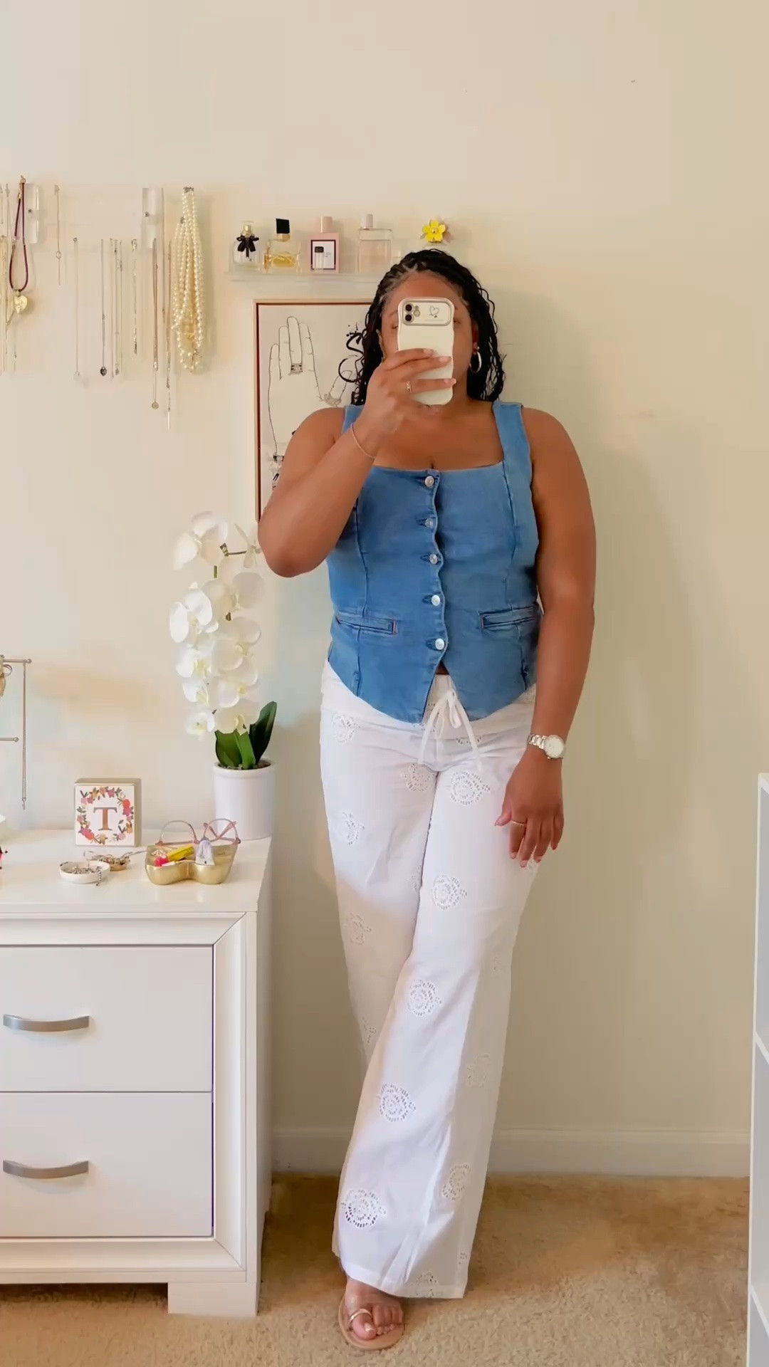 This summer outfit is cute and comfortable. The top and bottoms can be worn dressed up or down.

#LTKootd #LTKgrwm #LTKMidsize