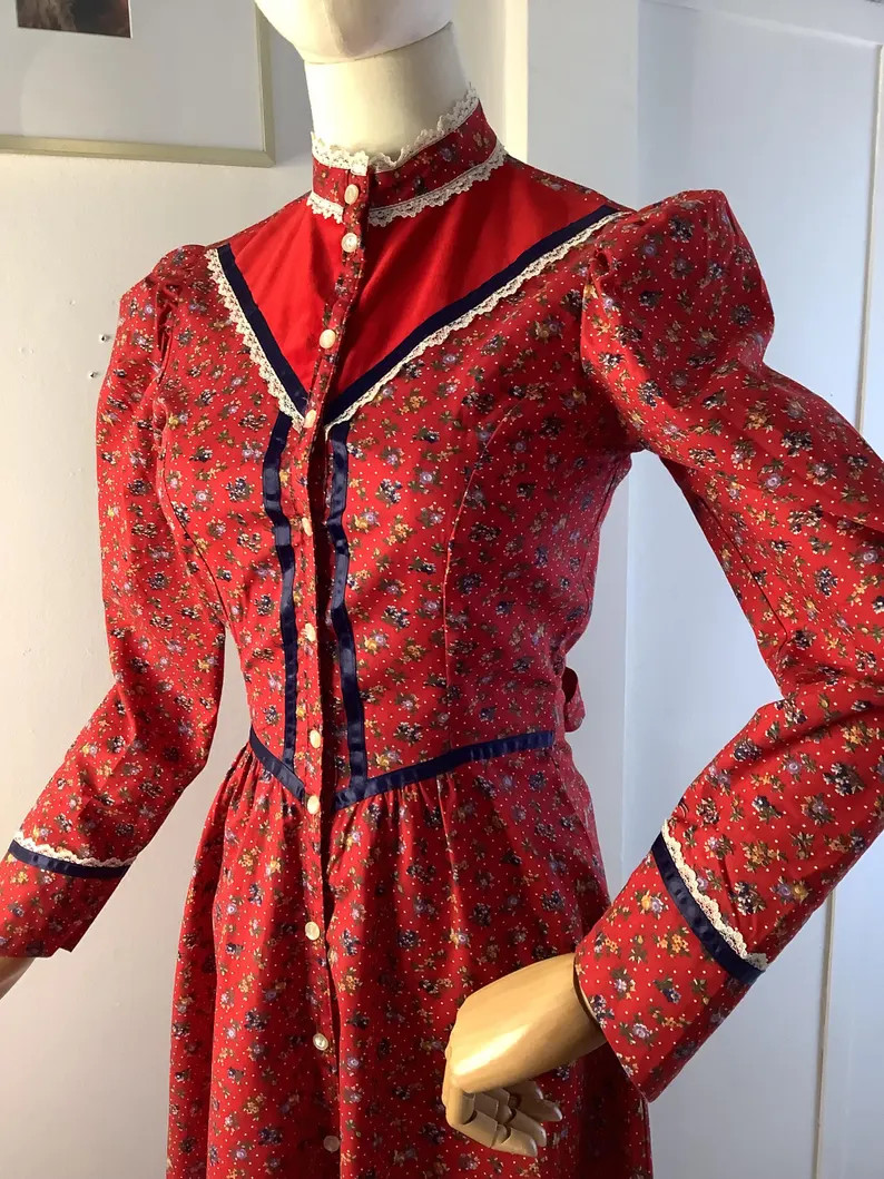 Vintage 1970s Red Floral Print Prairie Style Dress by Eber San Francisco, Small - Etsy | Etsy (US)