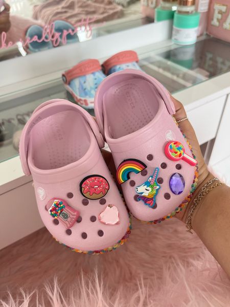 #ad Made my toddler the cutest candy themed Crocs!🍭🍬💕✨🦄
@walmartfashion
#walmartpartner #walmartfashion