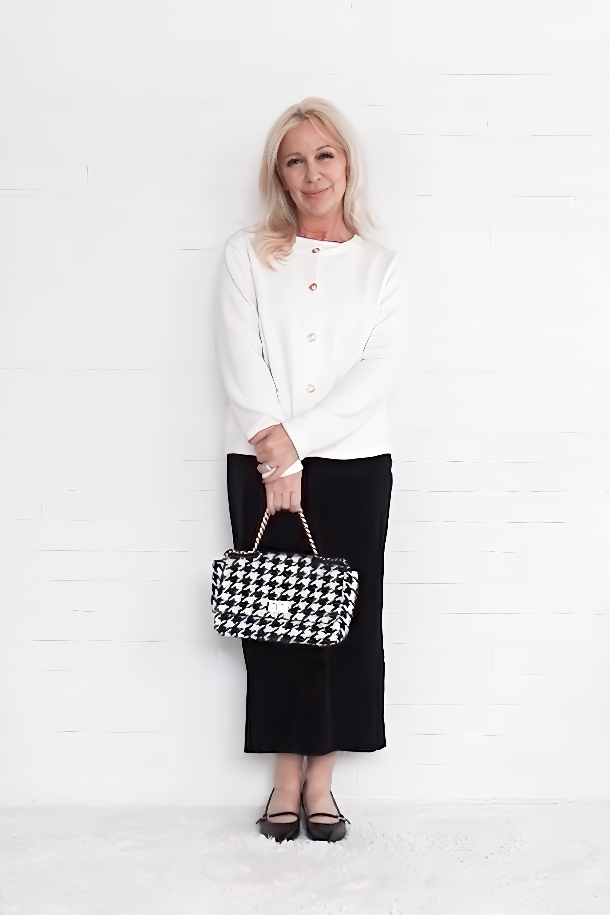 Velvet midi skirt from the December Capsule wardrobe with Amazon cardigan  

#LTKSeasonal #LTKHoliday #LTKOver40