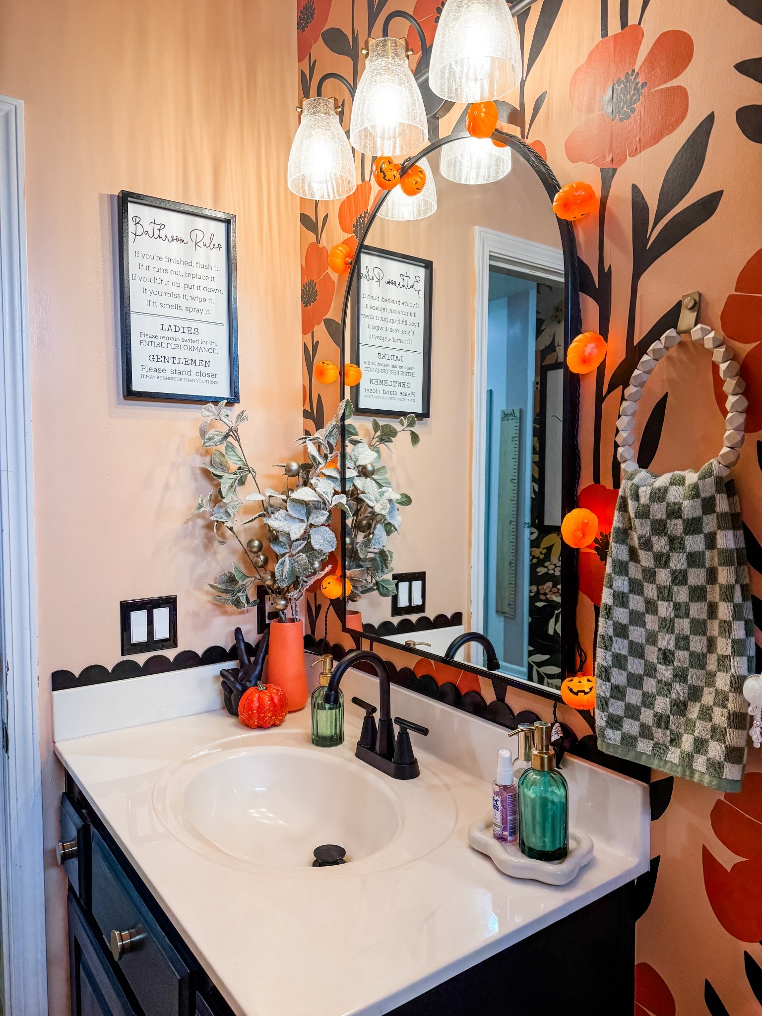 Halloween bathroom decor 

#LTKSeasonal #LTKFindsUnder50 #LTKHome
