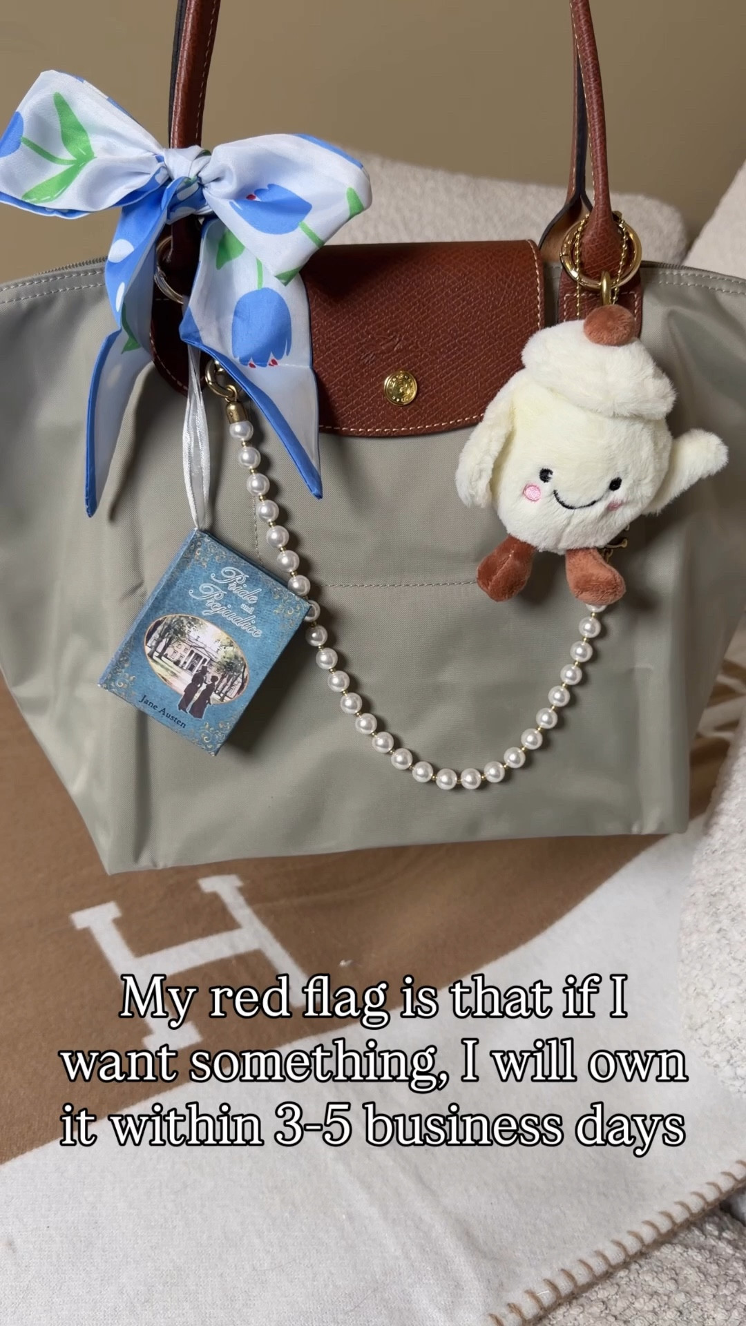 Purses styled lately ♥️

Longchamp le place original medium in the color pebble gray with coach pearl chain and pride and prejudice mini book charm
Coach kisslock frame 27 with diy Baublebar bag charm kit
Longchamp Le Pliage green mini pouch in the color pomegranate with Longchamp croissant leather bag charm and jelly cat coffee cup charm
Coach outlet Faye bag with rabbit bunny charm and Jane Austen book charm
Longchamp Le Pliage original small in ebony from the real real second hand 
Brooklyn 28 in toffee and maple
Longchamp medium in the color paper 
Jelly cat shamrock charm
Coach Lana 19  

#LTKootd #LTKdayinmylife #LTKgrwm