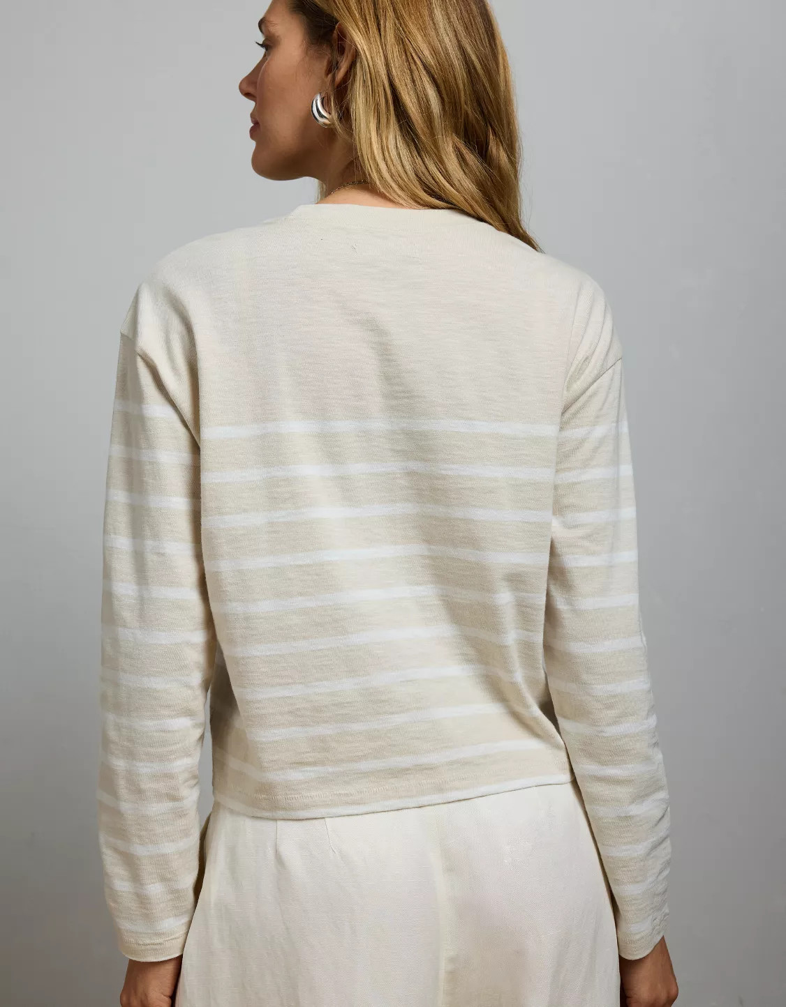 AE77 Premium Boxy Long-Sleeve T-Shirt | American Eagle Outfitters (US & CA)