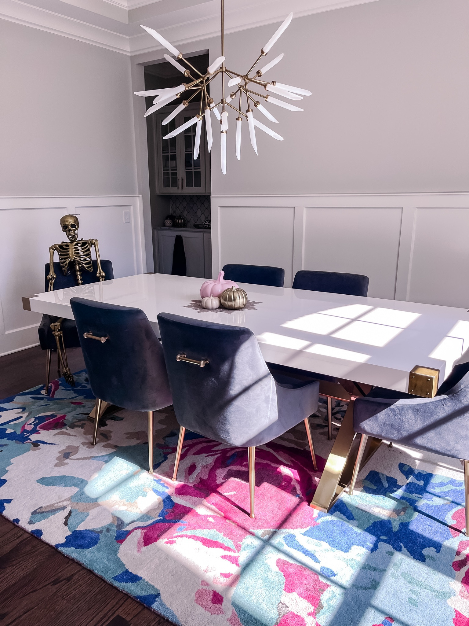 Halloween home decor


#LTKSeasonal #LTKHalloween #LTKHome