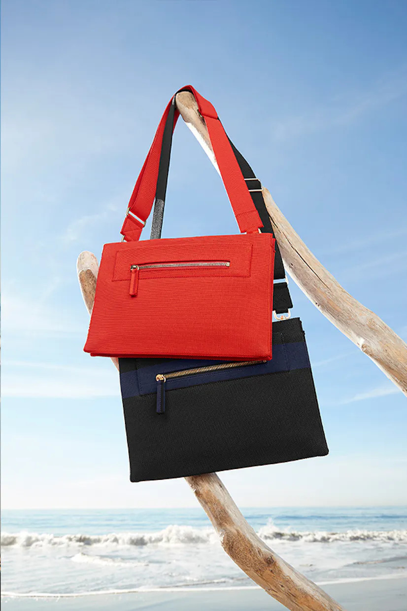 The Dual-Zip Crossbody | Rothy's