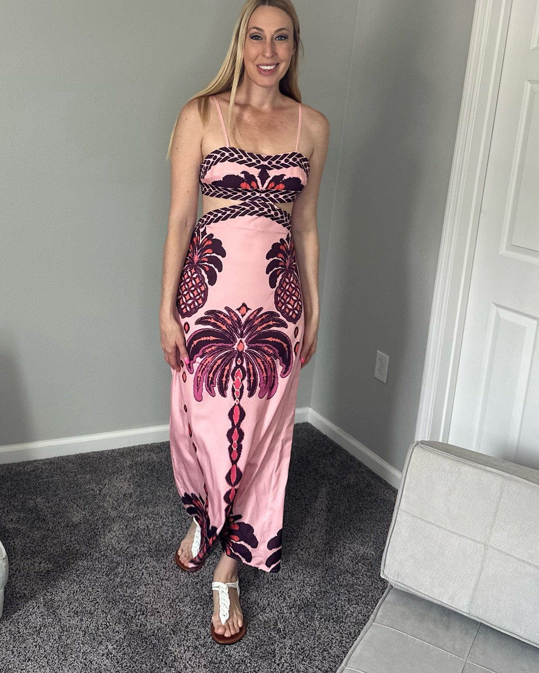 Pink printed summer vacay dress
🤍 you will love this one your cruise or resort this summer   
🤍 it doesn’t have much stretch but I love that it ties in the back
🤍 fits true to size, wearing size small and I am 5’10”
🤍 Amazon fashion under $50 find