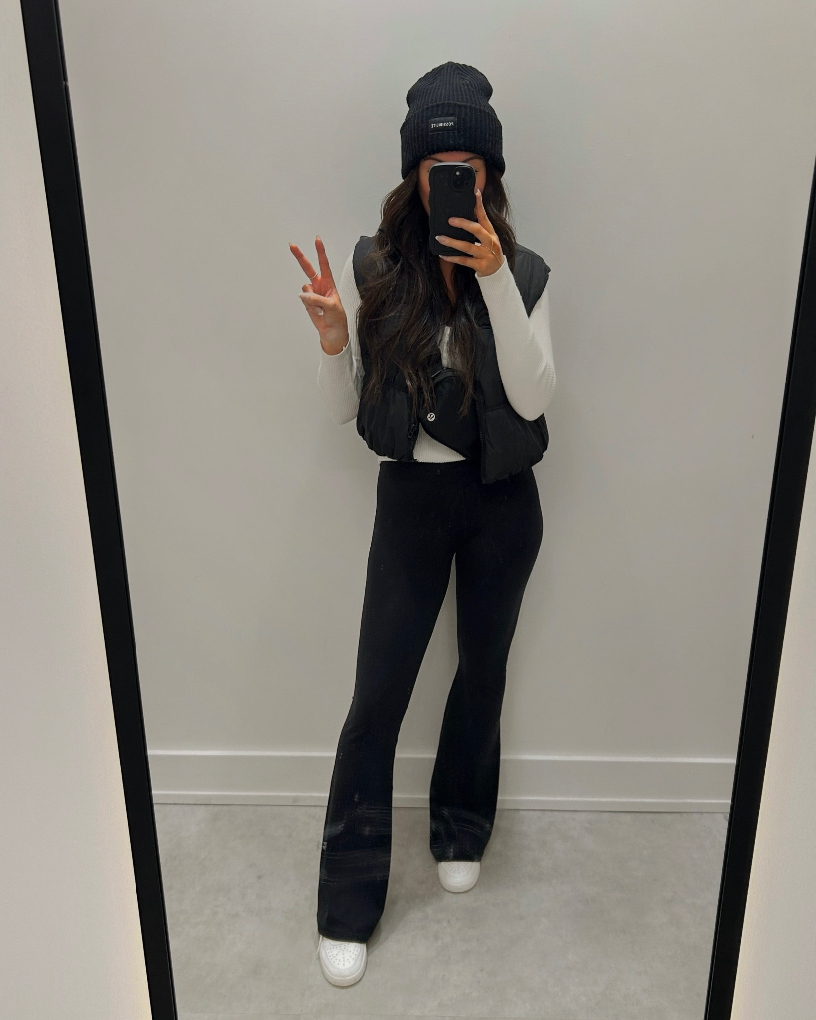 these @aerie flare leggings tho 🤌🏼 (size m, long) / @hm cropped puffer vest (size m) / @hm long white sleeve top (size s) / @nike white court vision sneakers / @lululemon black everywhere belt bag / @hm black beanie

winter outfits, casual outfits, casual winter outfits, hollyfrocks

#LTKfindsunder100 #LTKstyletip #LTKsalealert