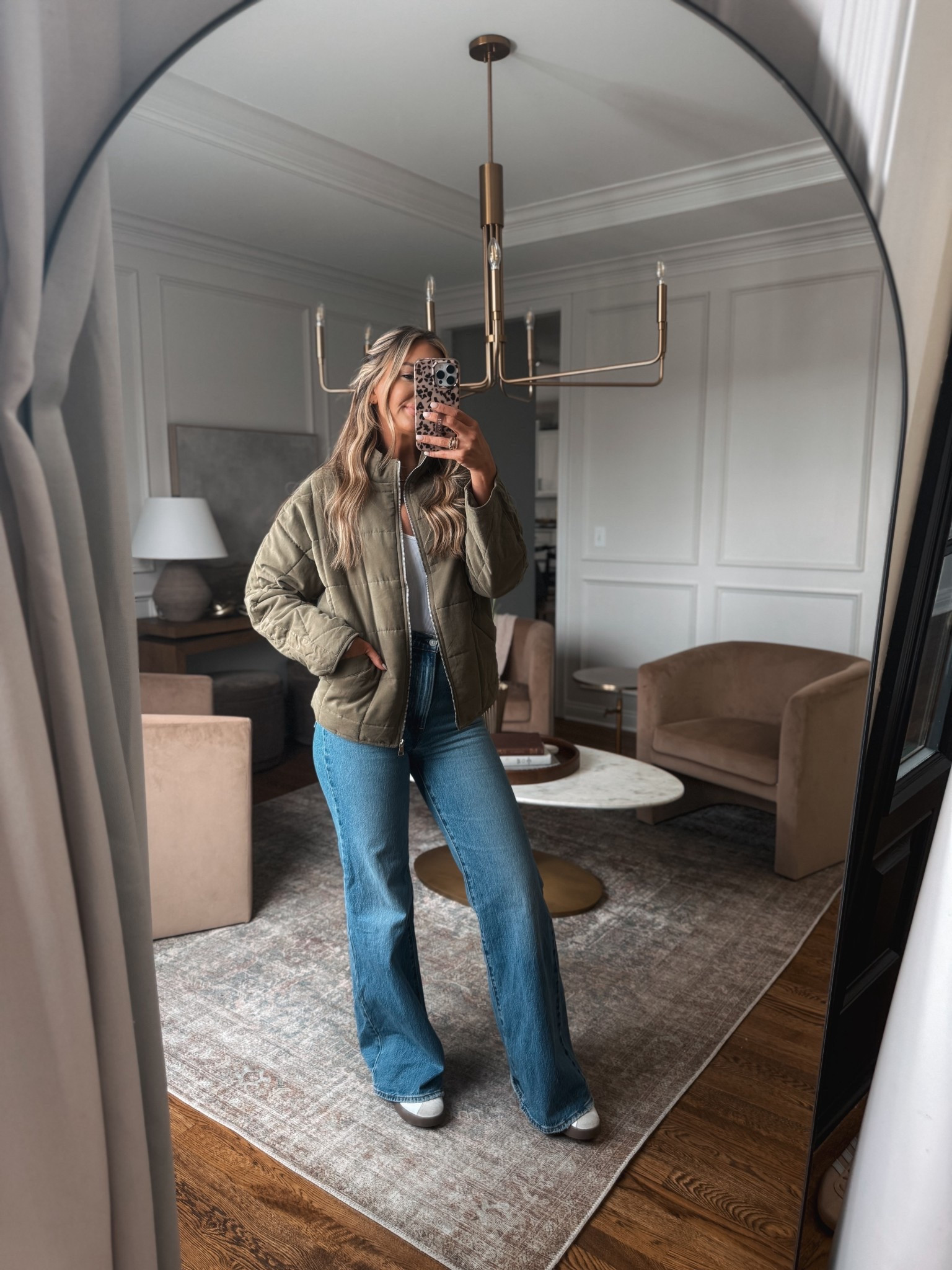 How cute is this jacket?! It comes in multiple color ways and is super lightweight! And I am loving this new style of Levi’s jeans! Perfect denim winter outfit!

#LTKmomlife #LTKdayinmylife #LTKootd