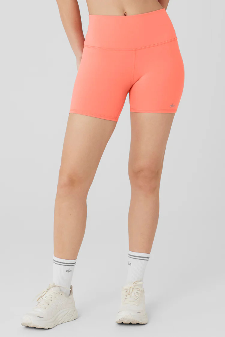 5" Airbrush High-Waist Biker Short | Alo Yoga