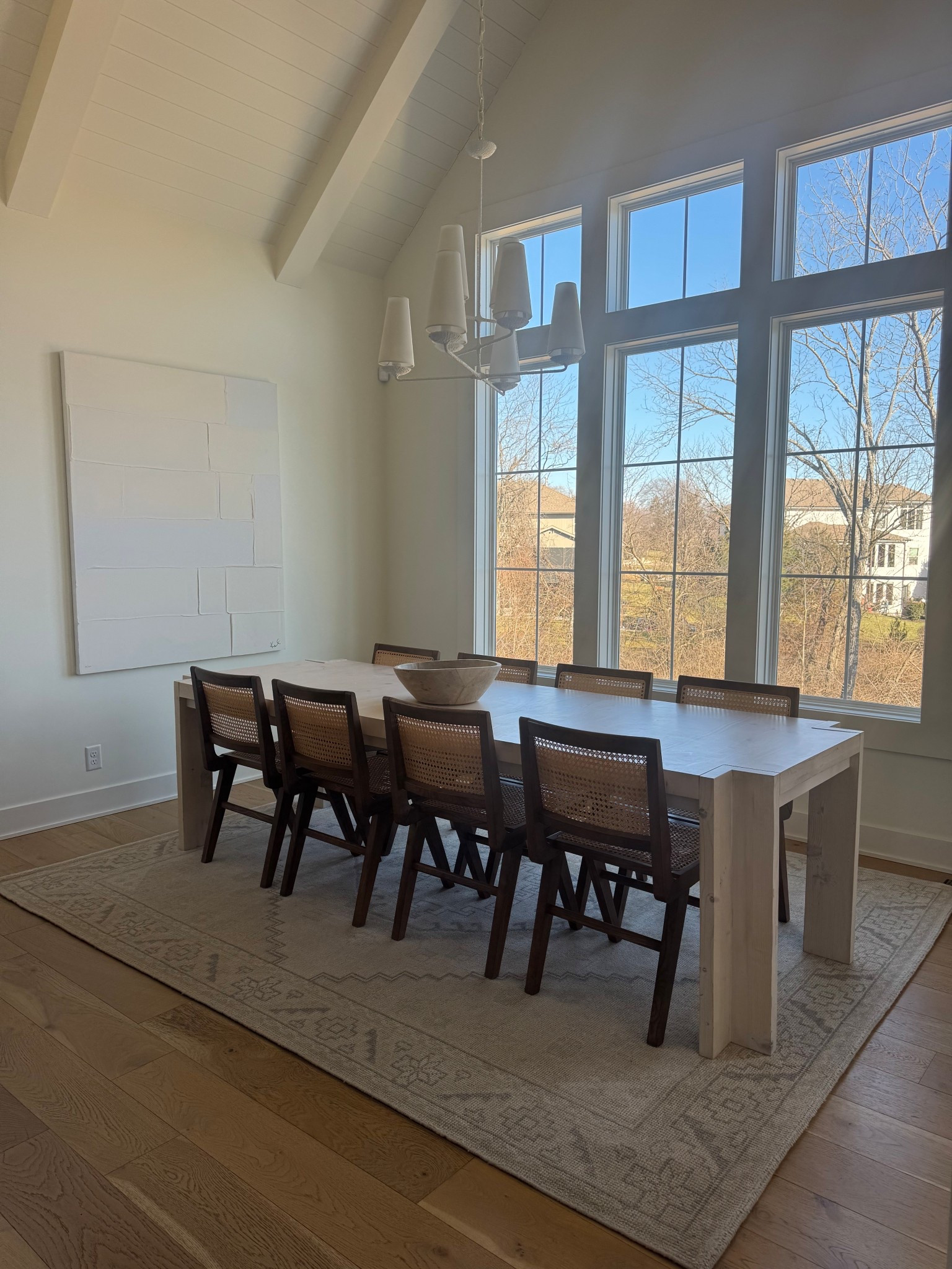 Neutral dining rug 

#LTKHome