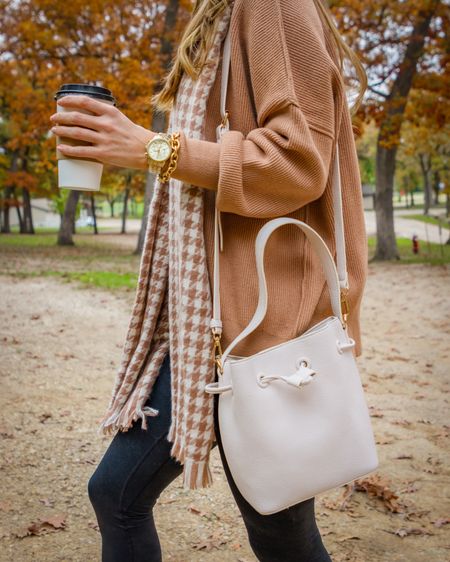 This bucket bag is on deal as part of Amazon’s early Black Friday sale. I’m also linking a pair of my favorite faux leather leggings that are a part of the sale too!
Wearing a size small in the leggings 


#LTKCyberWeek #LTKfindsunder50 #LTKsalealert