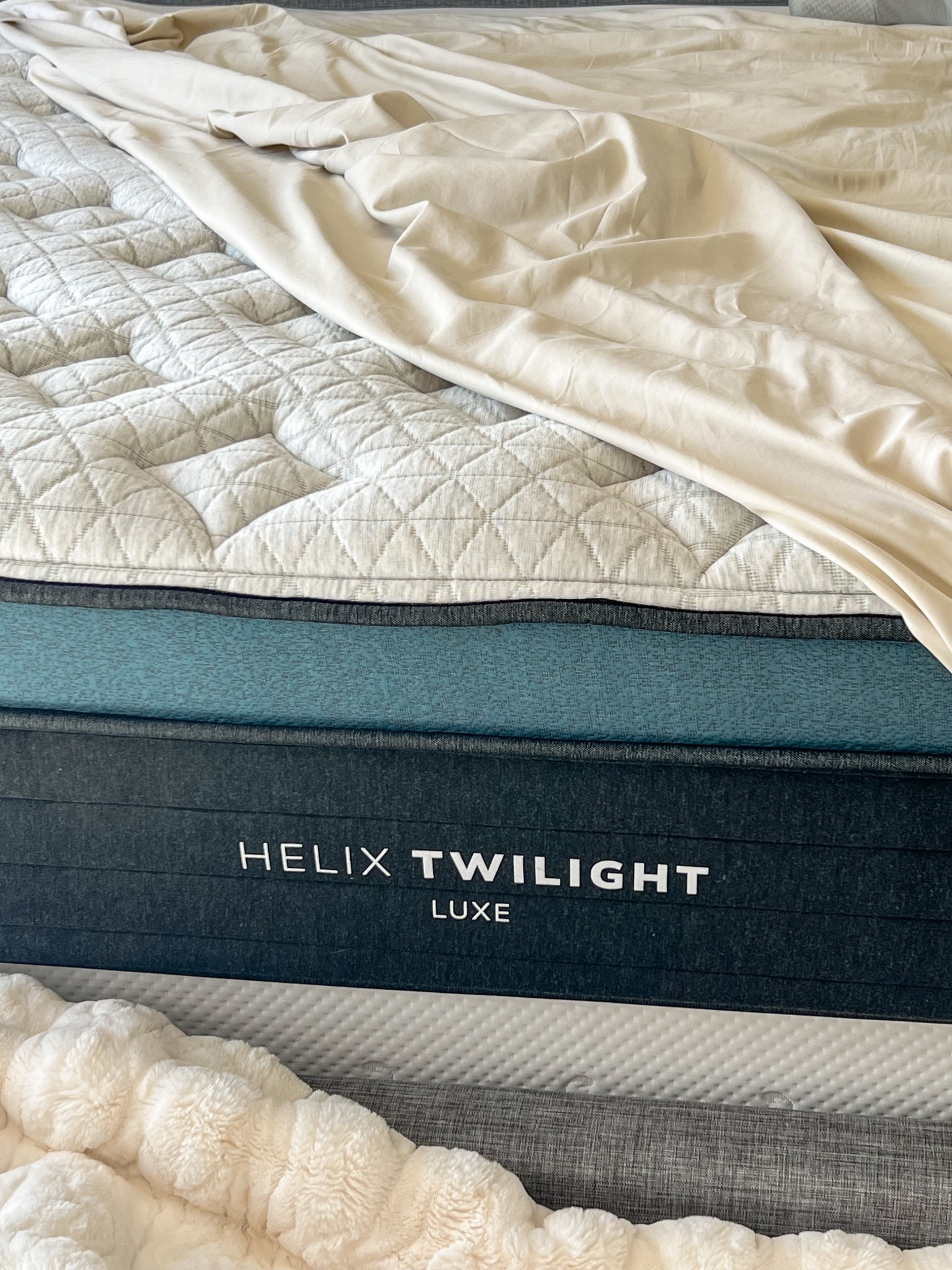 The best mattress we’ve had. I love the twilight for its firmness zzz💤🛌🙏

#LTKmorningroutine #LTKHome #LTKdayinmylife