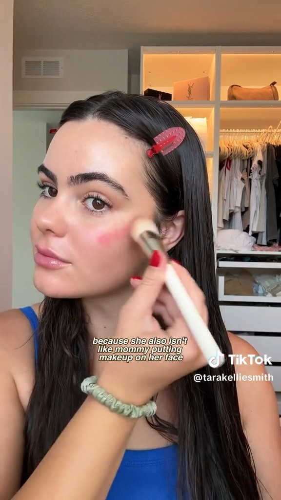 GRWM: Mom Talk 🧸🎀🤎🫶🏻


#LTKBeauty #LTKFindsUnder50 #LTKVideo