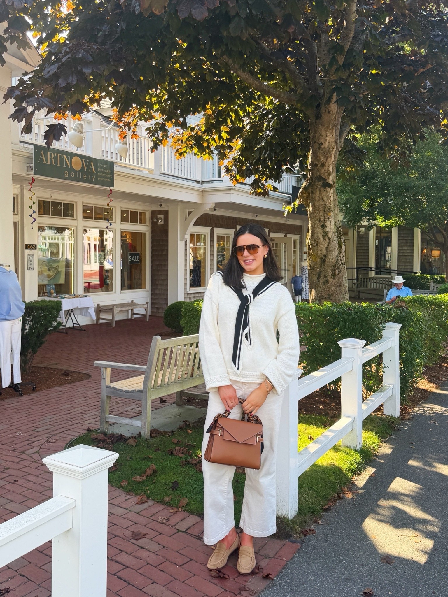 Weekend in Cape Code! This is my little outfit I wore for travel and shopping around Chatham! 🍂🌊