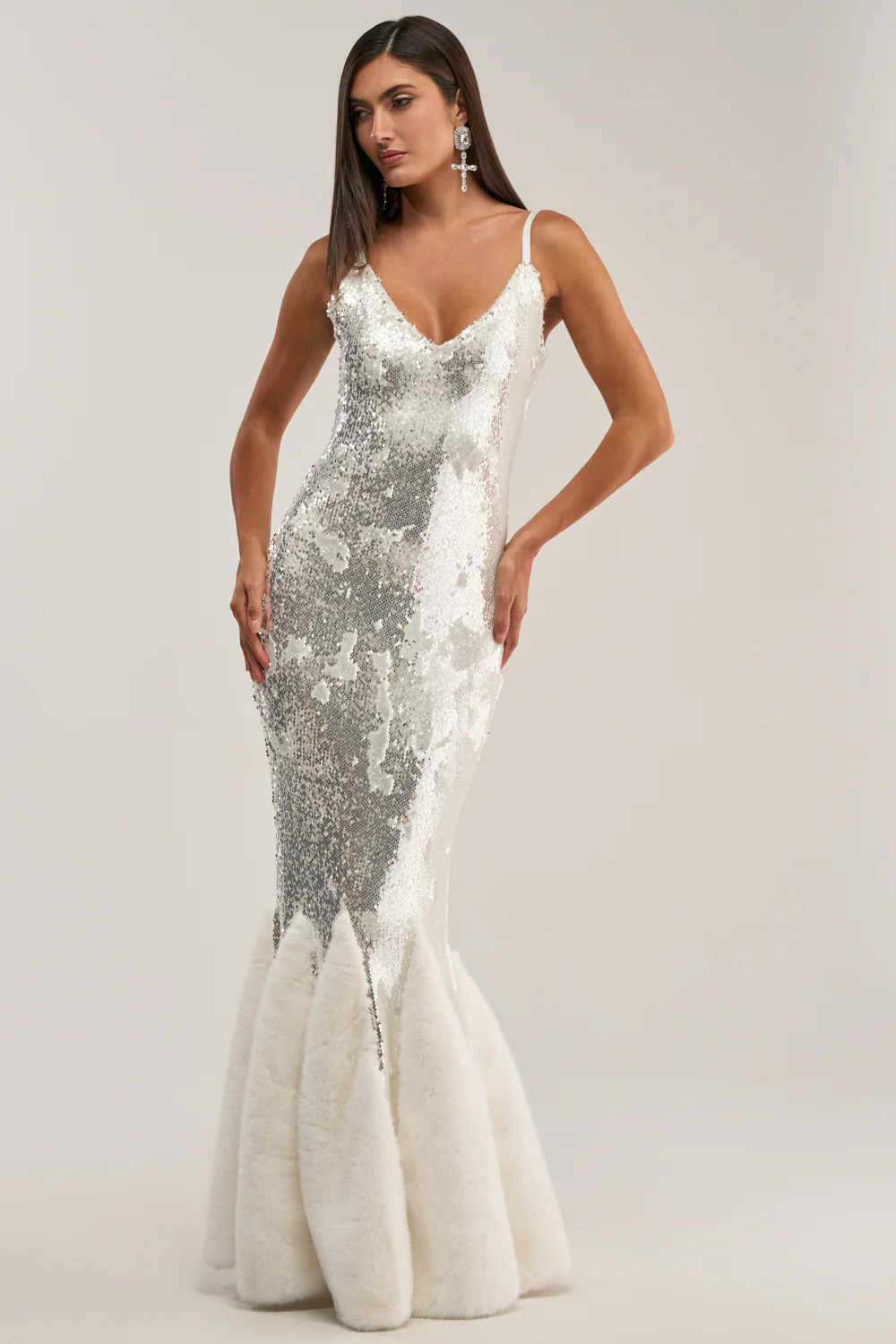 WORTH THE STARES EMBELLISHED MAXI DRESS | AKIRA