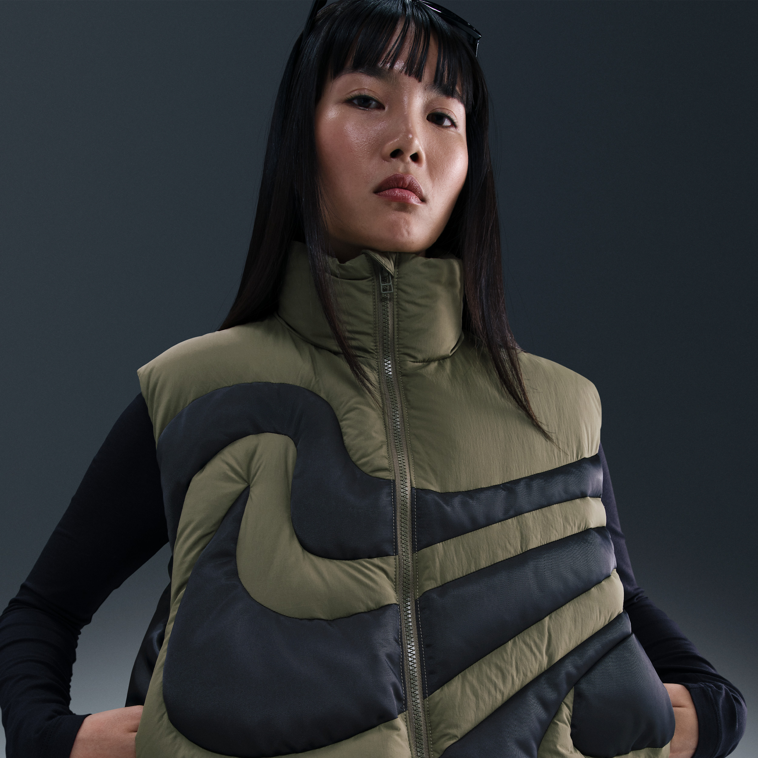 Women's Nike Sportswear Swoosh Series Oversized Down Vest in Green | IH3980-222 | Nike (US)