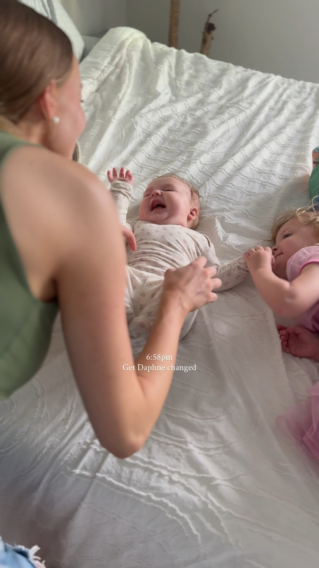 A glimpse into our nighttime routine with a 3 month old and a 3 year old when I’m doing it solo 
Code: ANNA52248 for 20% off the solly baby website 
Code: ANNAP for $10 off the baby carrierr

#LTKFamily #LTKBaby #LTKKids