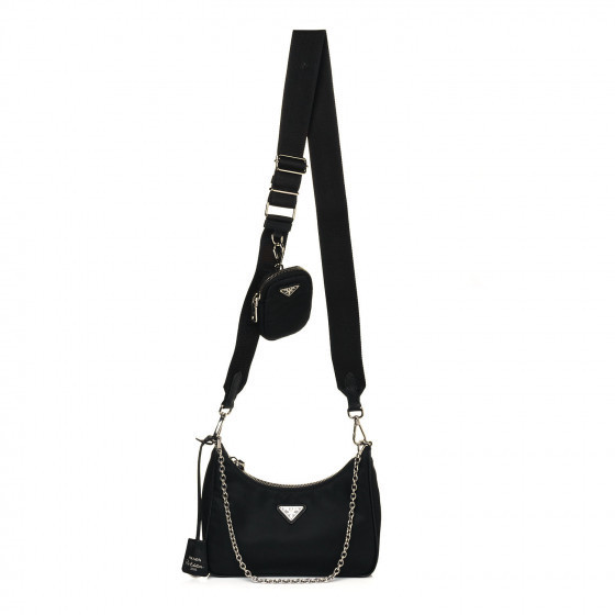 PRADA Nylon Re-Edition 2005 Shoulder Bag Black | Fashionphile