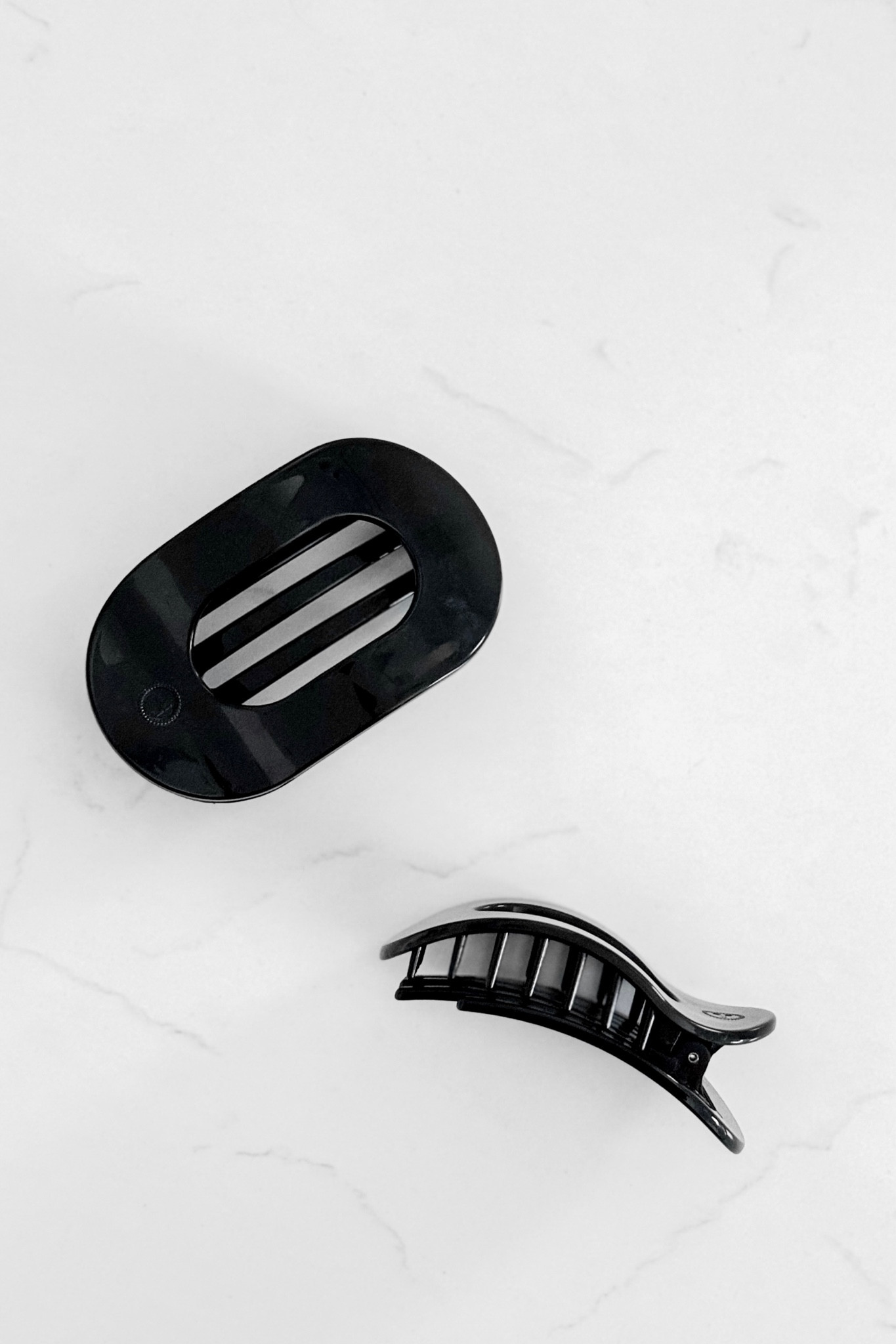 These flat hair clips are my newest obsession and they’re currently back in stock! I love how comfortable and secure they are — so very impressed with the design. I recently ordered the tortoise color in every size and am eagerly awaiting their arrival! There are multiple color options available to suit your preference. 🩷

#LTKbeauty