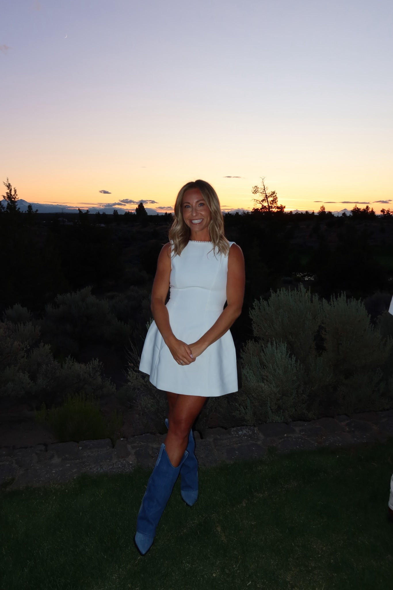 White and western 🩵 absolutely in love with this look and these boots!! I ended up not wearing the bow on the back of the dress and still LOVED it! Also, boots are massively on sale!! 👏🏼

#LTKShoeCrush #LTKWedding #LTKSaleAlert