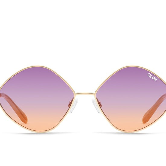 IT'S A LOOK | Quay Australia