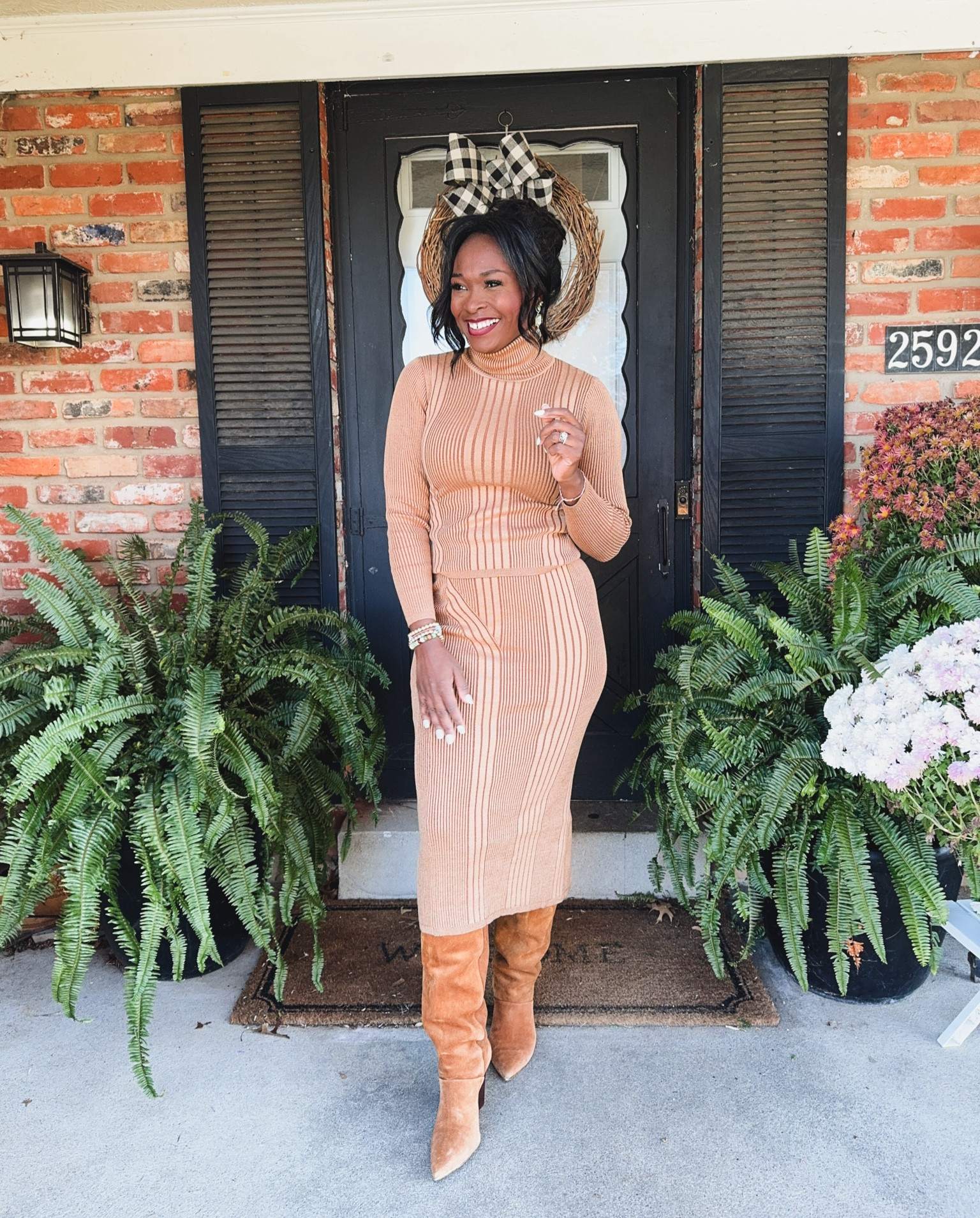 Another year older but I don’t feel older!! How does that work!!? I can understand why ppl say “age is nothing but a number” I am beyond thankful to have had another trip around the sun!
✨
I can attest that manifestation is real! I live it everyday! I’ve always been a visionary.. a dreamer ☁️The key is to be intentional with your thoughts and talk to yourself nicely.. ya want it go get! You deserve nothing less than what it is you want!! Blahh blahh blahh I could go on for days!! I will say at my “older age” I am more full of positive lectures… 😂👀
I won’t bore y’all BUT I will say… definitely try a monochromatic fit! You will absolutely love it and feel put together! Trust me!😉

#LTKstyletip #LTKshoecrush