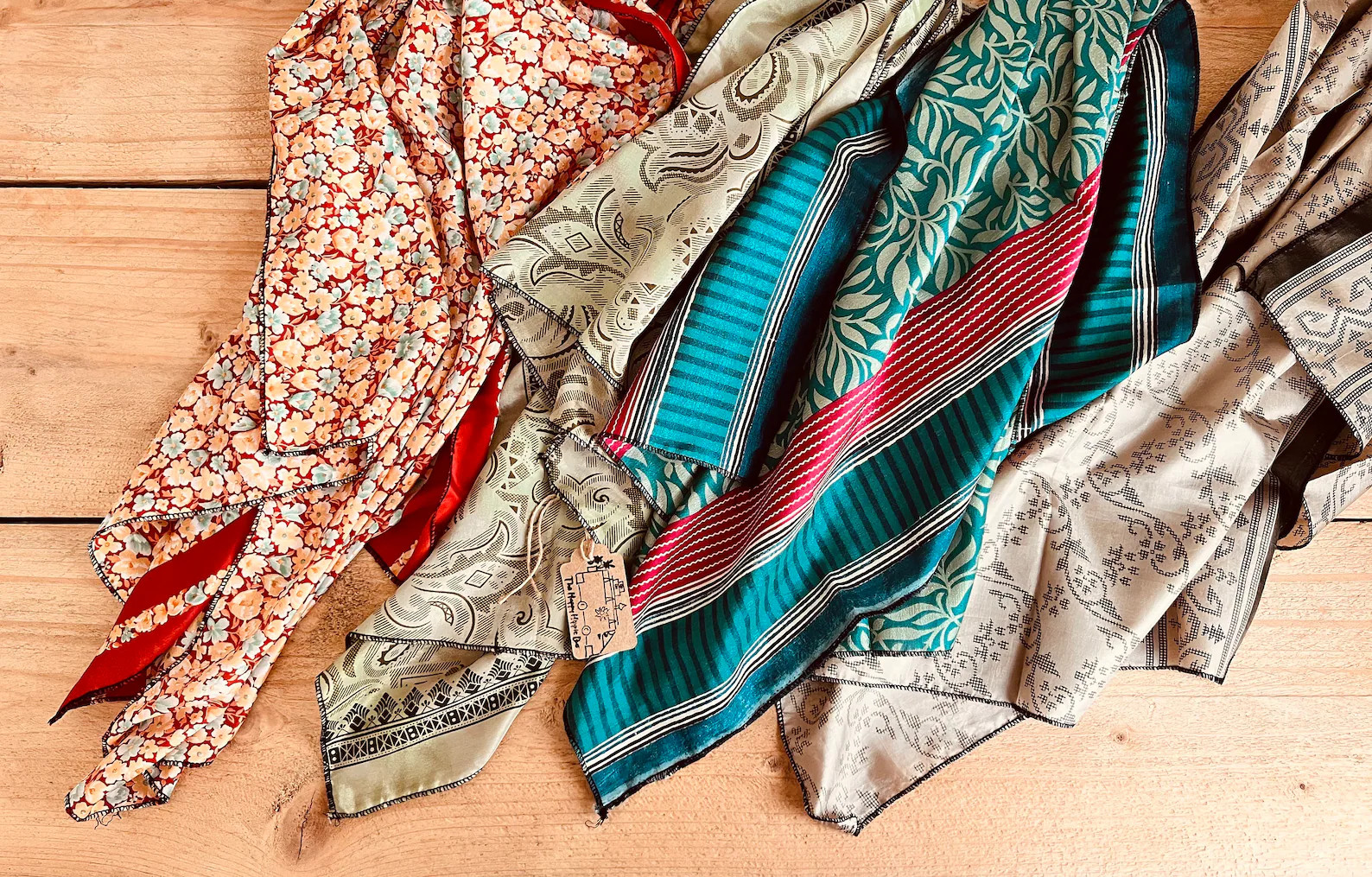 Indian Sari Silk Fabric Lightweight Scarf, Recycled Colourful Sari Silk Handmade, Fair Trade, Eth... | Etsy (UK)