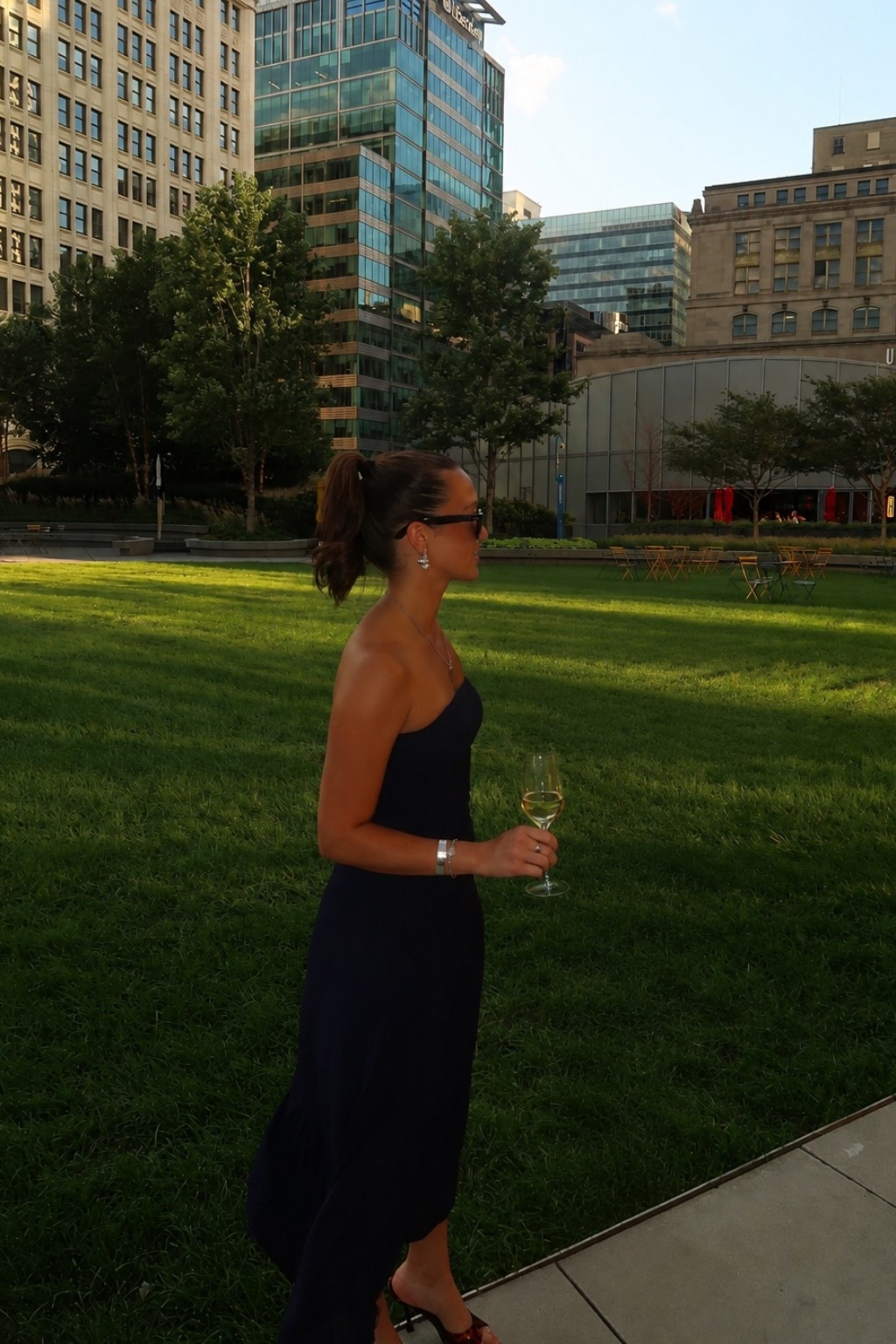 @Reformation navy arta dress for formal wedding ⭐️💗

#LTKWedding #LTKootd #LTKBeauty