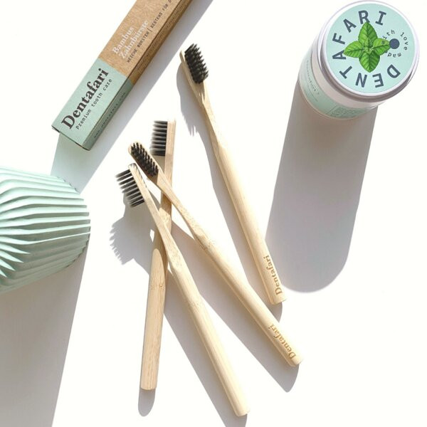 Dentafari - 4er Pack Bambus Aktivkohle Zahnbürste Erwachsene - weich | Avocadostore | Avocadostore DE