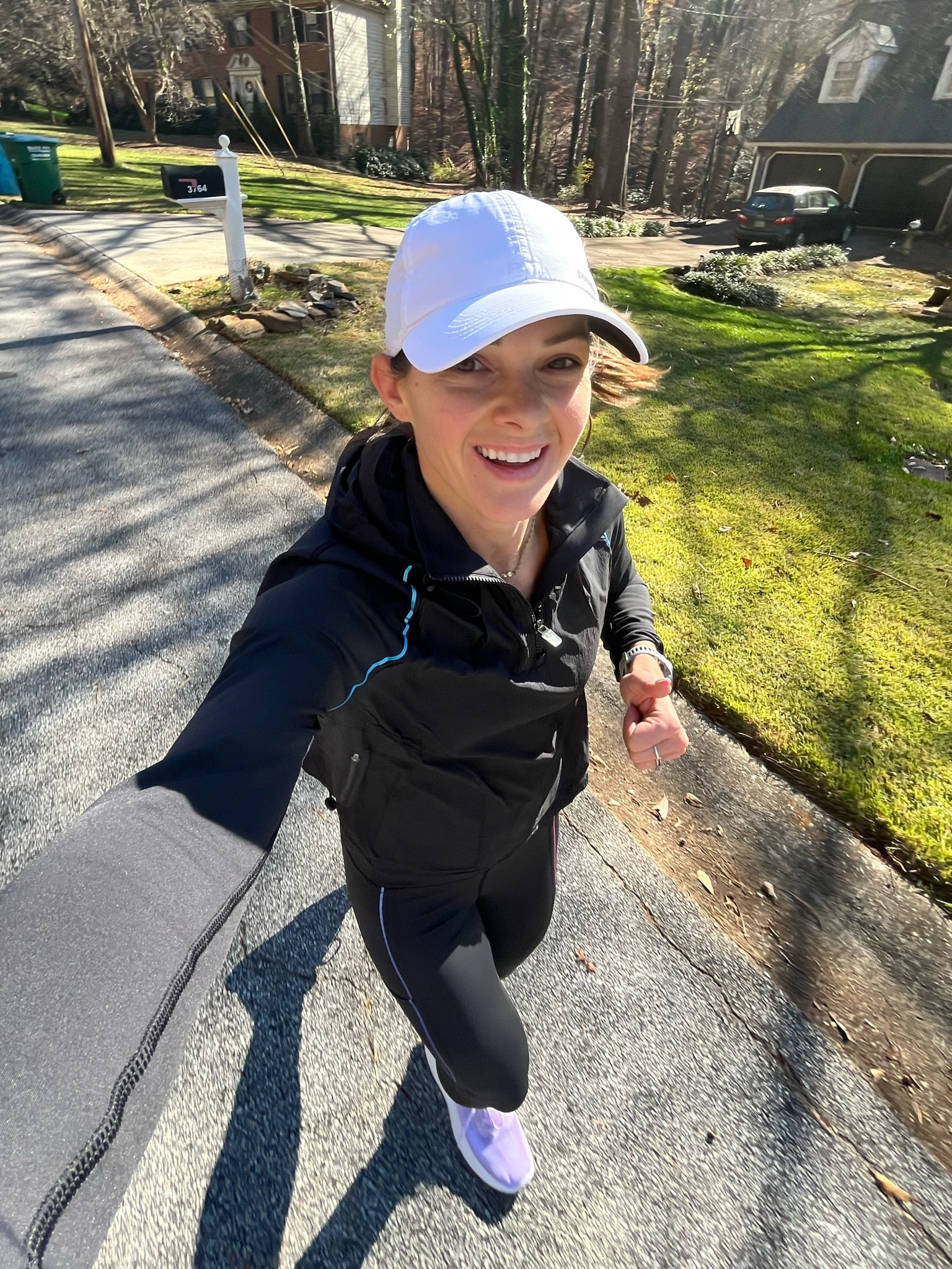 Cold weather running from outdoor voices! DOER-RUNLIKEBECK gets you 20% off your first order 

#LTKfitness