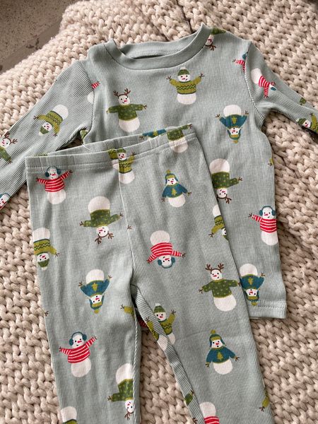 Toddler holiday pjs 


#LTKHolidaySale #LTKkids