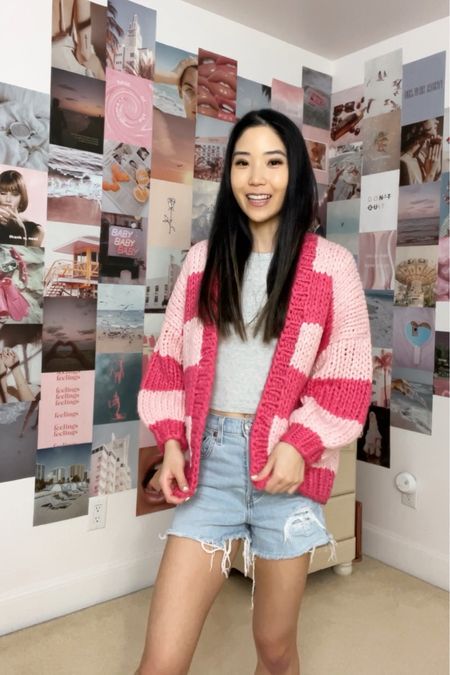 This pink cardigan is so cute! I got it in a size XS/S but I would size up if you want a more oversized fit! 

#springoutfit #springstyle #cardigan #sweater #pink #everydayoutfit #casualoutfit 

#LTKtravel #LTKU #LTKstyletip