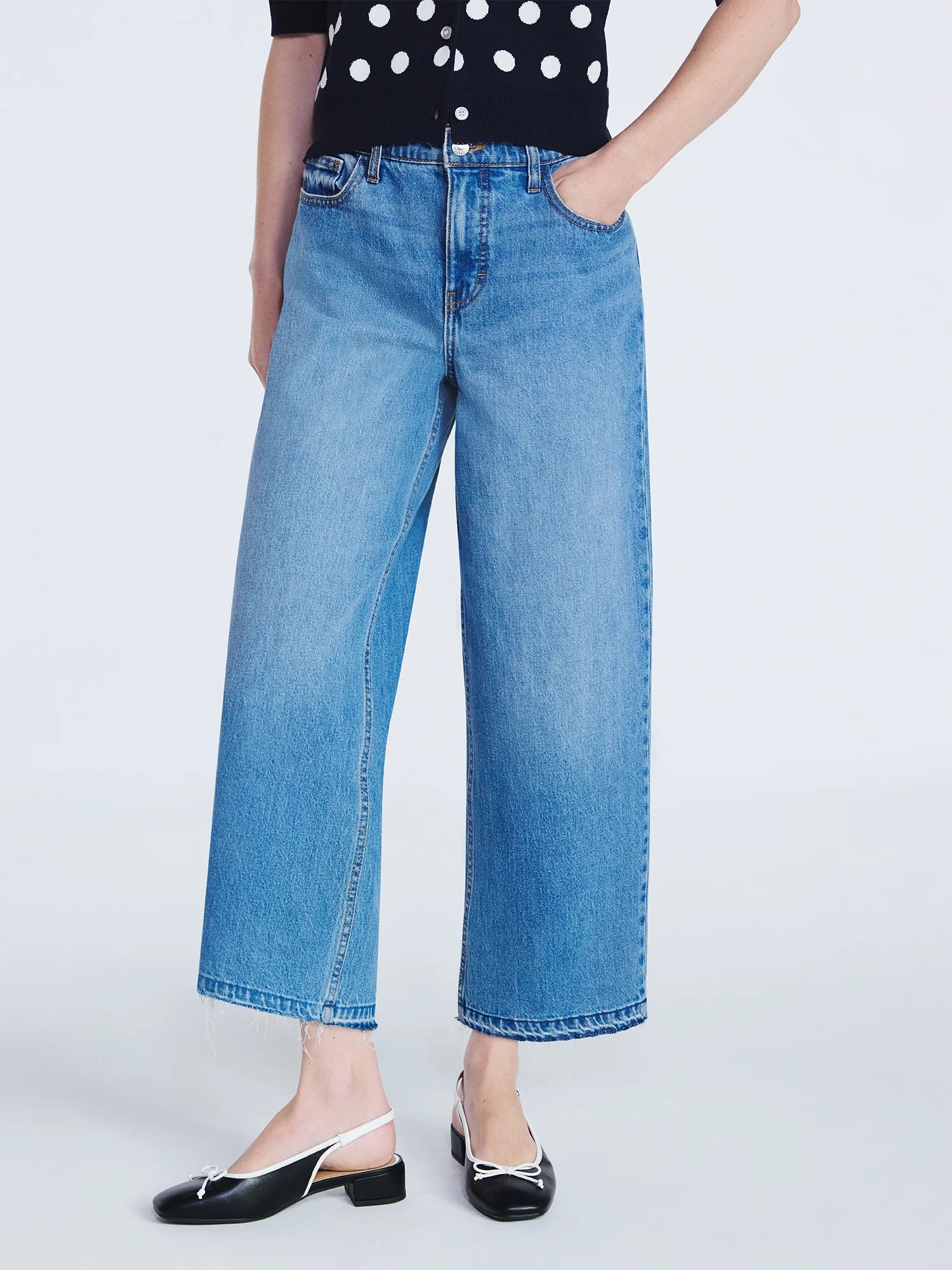 Free Assembly Women's Midrise Wide Leg Release Hem Jeans, 24" Inseam, Sizes 0-20 | Walmart (US)