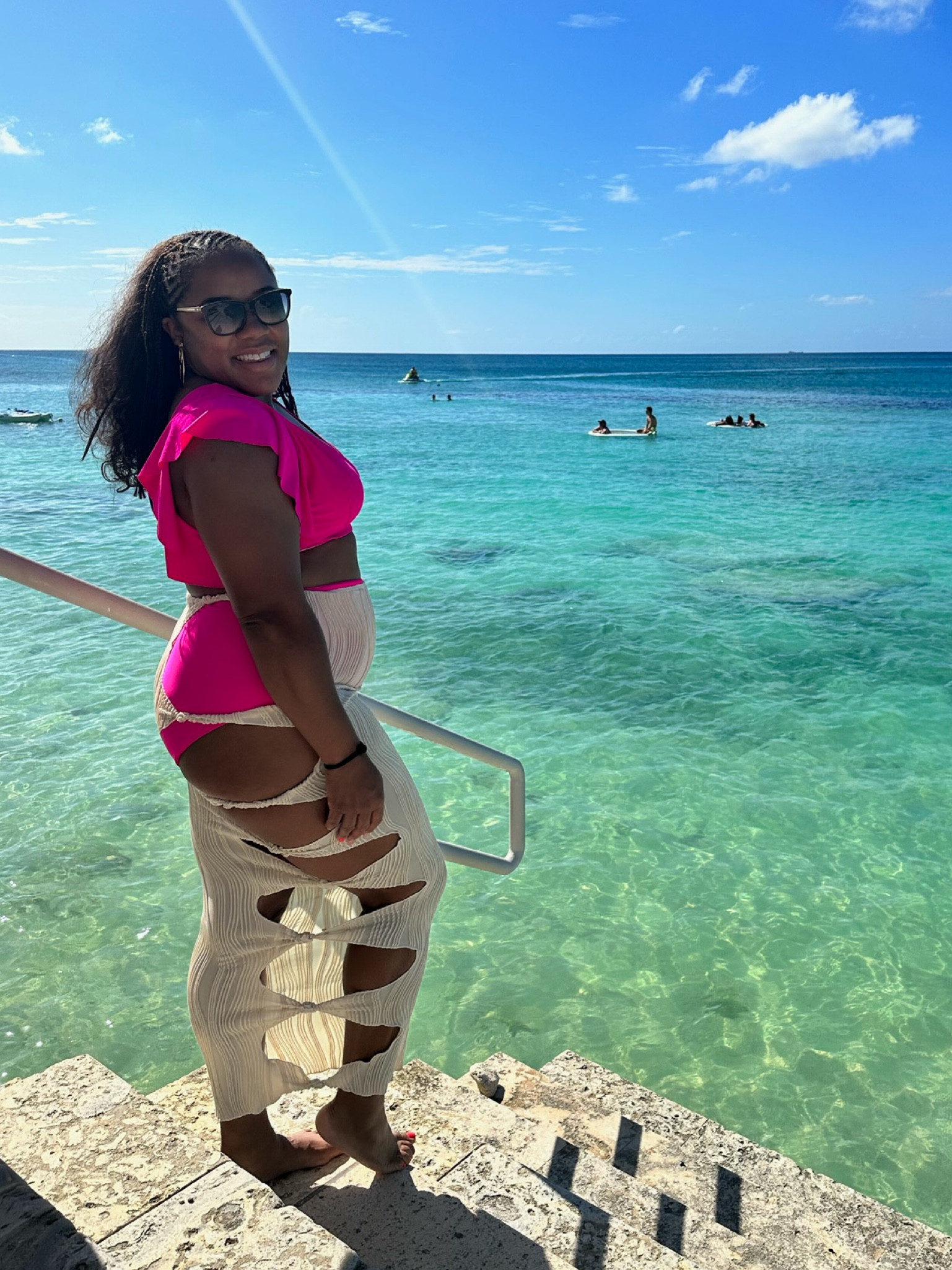 Sit pretty by the ocean with this beautiful and vibrant 2 piece swimsuit! 

#LTKswim #LTKcurves #LTKSeasonal