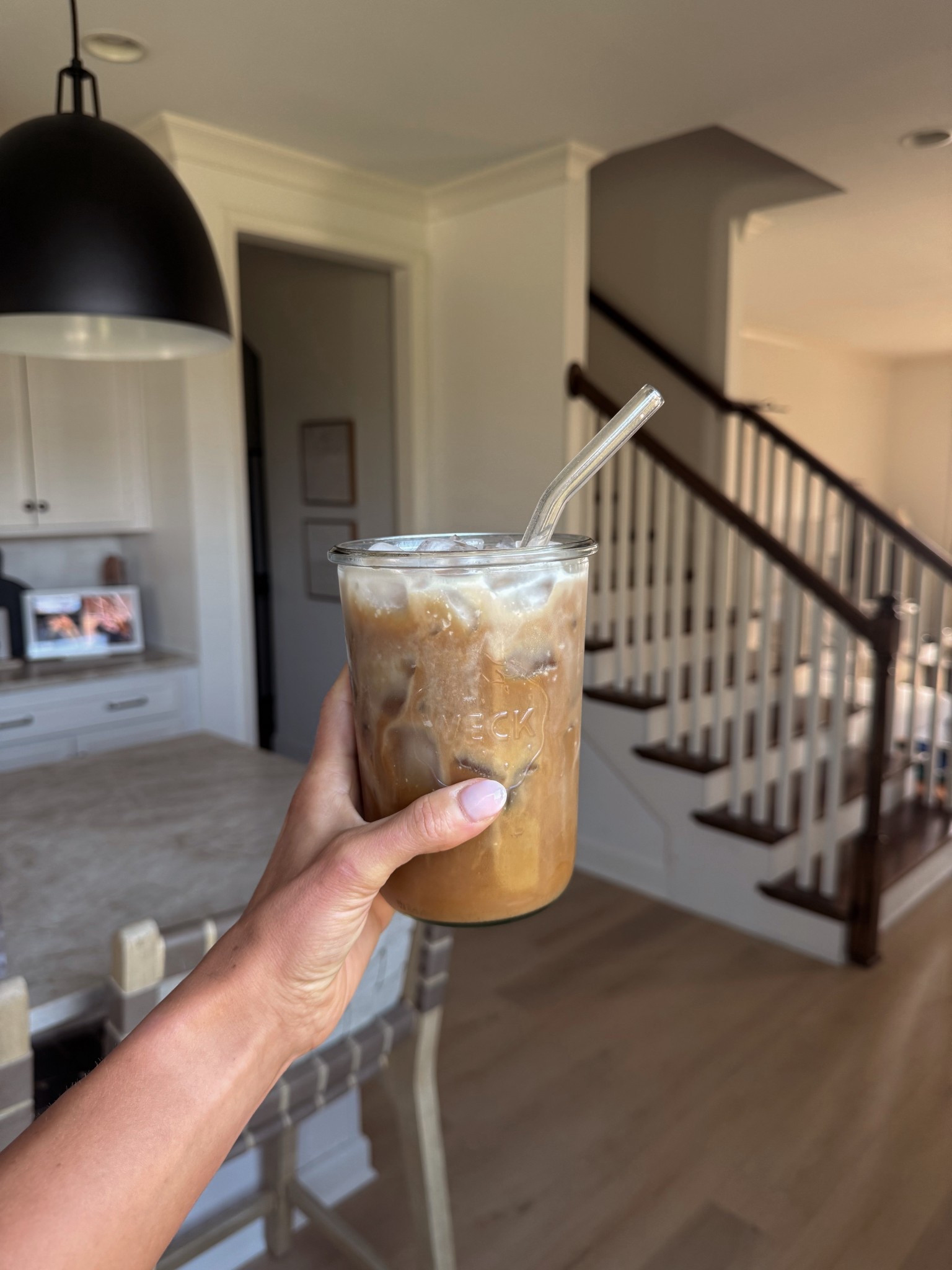 Coffee cups + straws

#LTKFindsUnder50