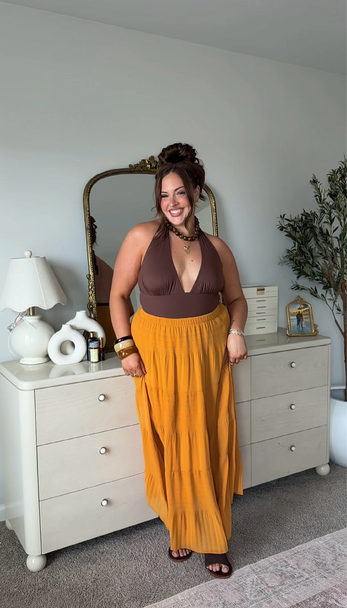 Wearing an xl top & skirt!