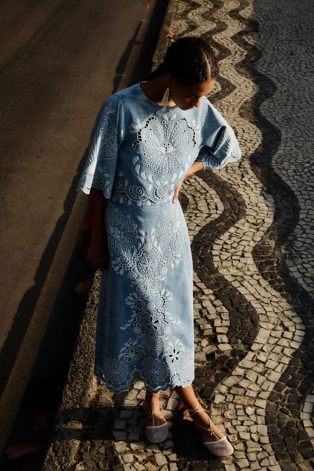 Denim Richelieu Wavy Hem Midi Skirt | FARM Rio | FarmRio (US)