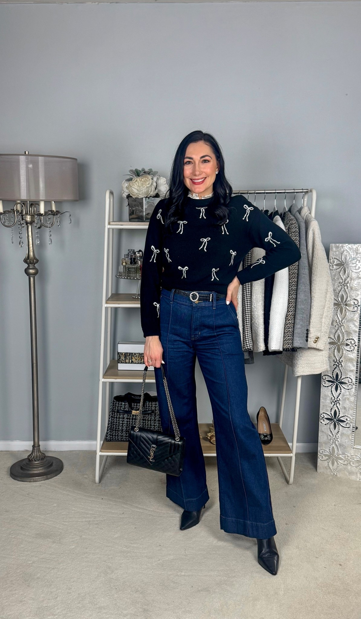 Weekend holiday outfit 🖤

Bow cashmere sweater size small, TTS (31% off)
Dark wash trouser Jean size 27, TTS
Black ankle boots 

Casual outfit 
Brunch outfit 
Smart casual outfit 



#LTKHoliday #LTKSeasonal #LTKSaleAlert