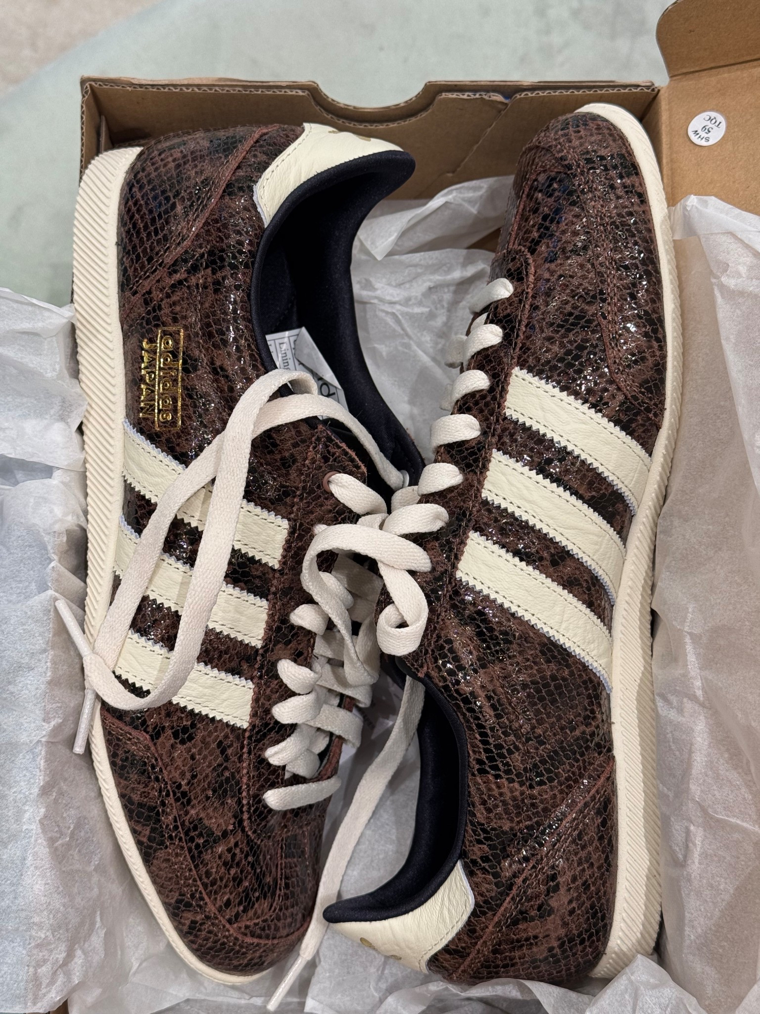 In love with these sneakers and they’re currently on sale 💌

#LTKaustralia #LTKsale #LTKshoes