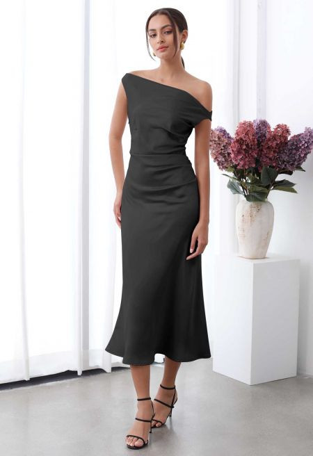 Slant Shoulder Ruched Waist Satin Dress in Black, Christmas Party Dress, Black Friday Sale, New Year | Chicwish