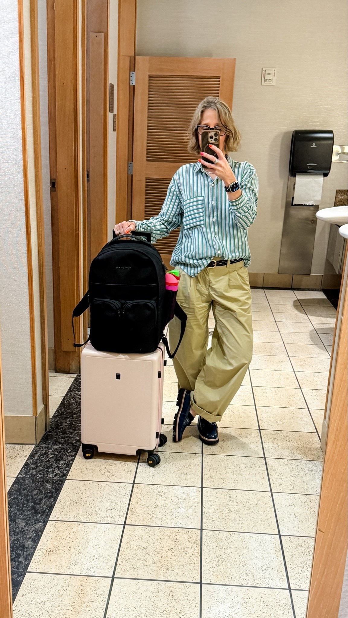 Loose and comfortable travel day. ✈️
