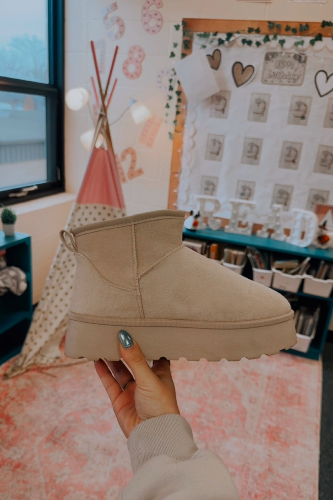 How cute are these?! Both the real Uggs and dupes are tagged 

#LTKHoliday #LTKGiftGuide #LTKCyberWeek