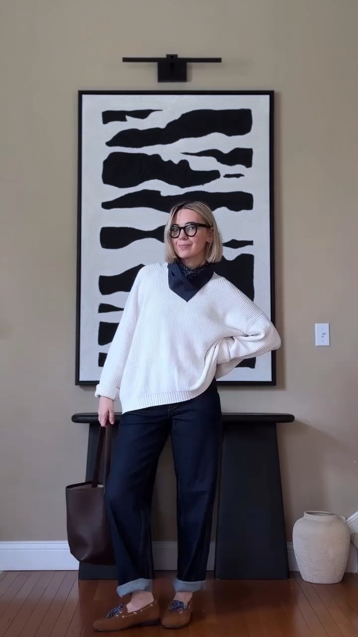 Busy Monday, let’s go. The bucket bag is coming with me because apparently today needs a little structure and a lot of caffeine.#ootd #outfitinspo #styleinspo #effortlessstyle #springoutfit @oldnavy @hm @yesglasses @onequince

Barrel jeans, barrel leg trousers, oversized fit, easy ways to dress, fashion for women, fashion over 40, coffee date, effortless styling, fashion reel, fashion influencer, dressing in your 40s, spring fashion

#LTKootd #LTKMidsize #LTKSaleAlert