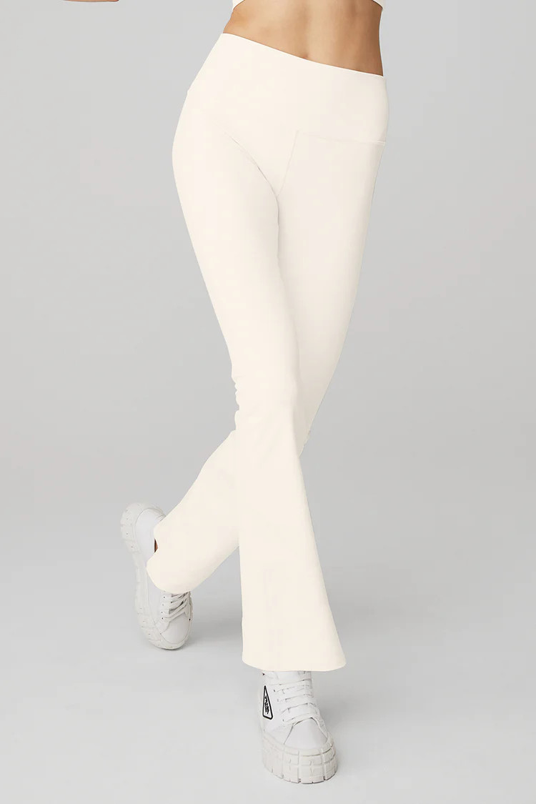 Airbrush High-Waist 7/8 Bootcut Legging - Ivory | Alo Yoga (US)