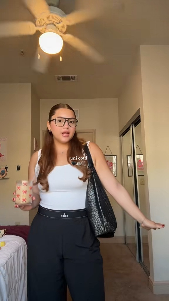 casual ootd 🤍

#LTKdayinmylife #LTKootd #LTKCyberWeek